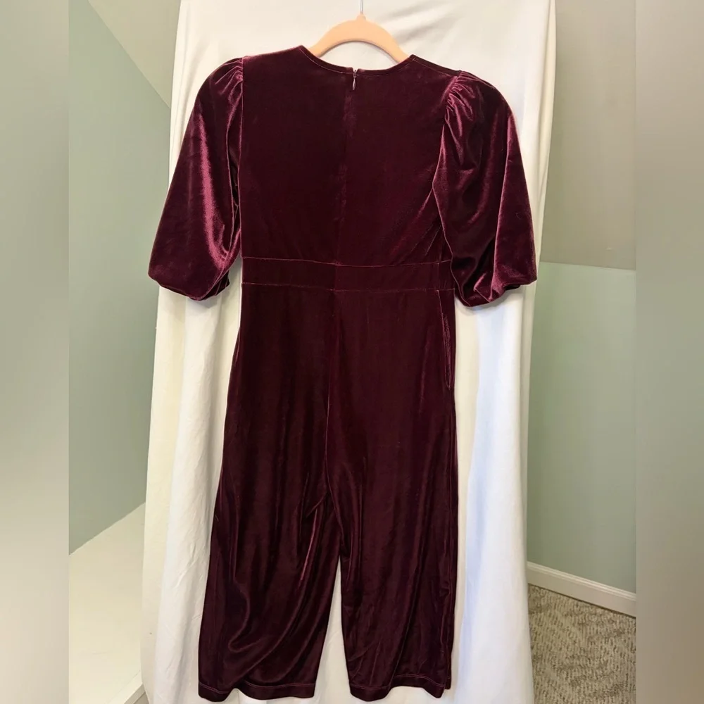 Reiss Girls Burgundy Velvet Romper with pockets size 7/8